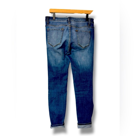 Women's KanCan Estilo Med Blue Wash High Rise Stretch Denim Jeans Sz 9/28 EUC - Picture 8 of 8